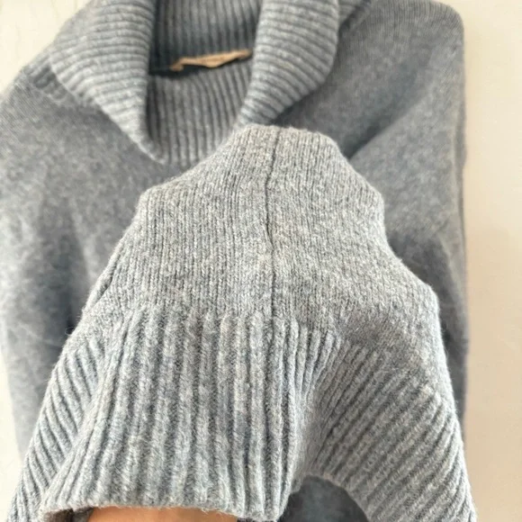 Soft Surroundings Heathered Wool Blue Turtleneck Tunic Sweater Pockets Relaxed S - Picture 5 of 9